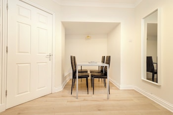 joivy elegant flat near fountain park