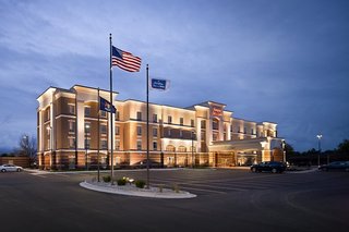 hampton inn and suites saginaw