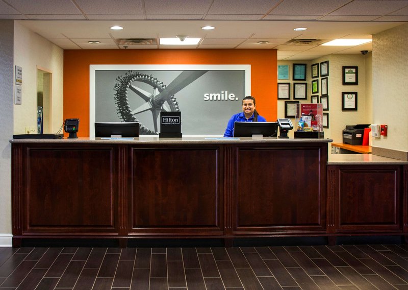 Hampton Inn & Suites Valdosta/Conference Center,Thomasville>>Lowndes County,2.5 star