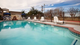 best western inn of brenham