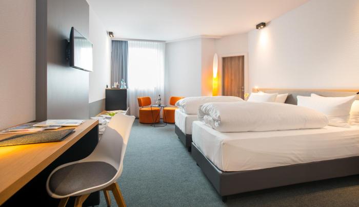 Flemings Hotel Wuppertal-Central (Former Express),Near Von Der Heydt-Museum,4 star