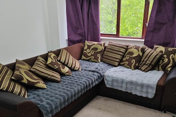 Beautiful 1-Bed Apartment In Croydon-Free Parking,,3 star