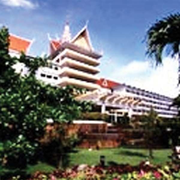 hotel cambodiana