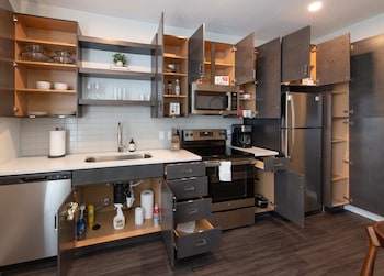 Cozysuites Artistry Cincinnati,,4 star