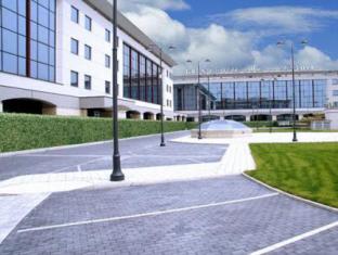 Grand Hotel Duca Di Mantova,Near Vulcano Shopping Centre,4 star