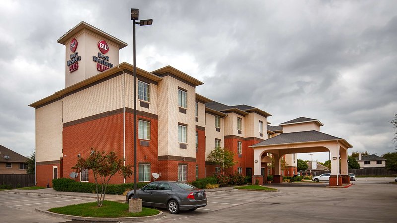 Best Western Plus Lake Dallas Inn & Suites,Dallas County>>Dallas,2.5 star