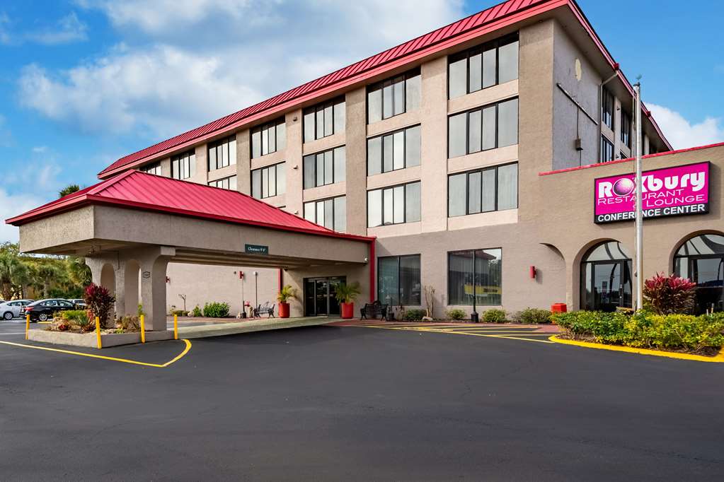 Quality Inn Lakeland North,Lakeland - Winter Haven>>Lakeland,2.5 star