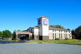 wingate by wyndham salisbury