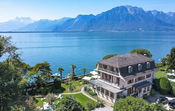 La Villa,,4 star