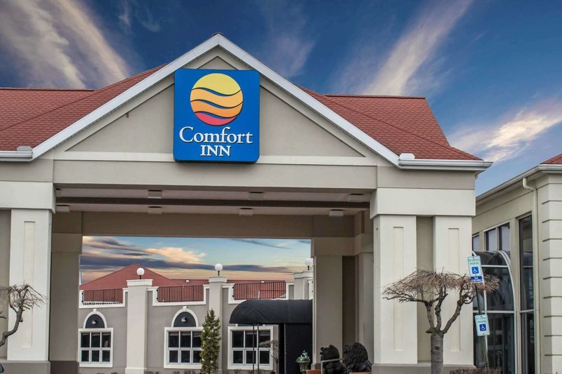 Comfort Inn Sandusky,Kelleys Island>>Cleveland,2.5 star