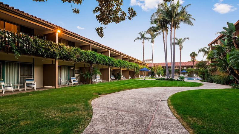 best western plus pepper tree inn