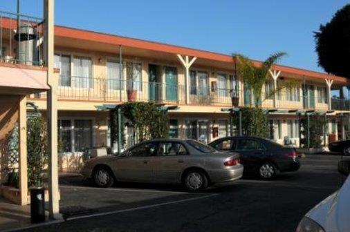 oasis inn and suites