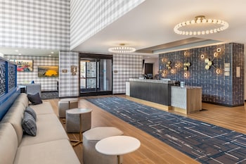 Best Western Plus Rialto,,3 star