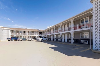 Knights Inn Cozad Lexington Area,,2 star