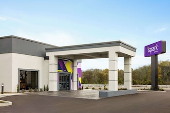 Spark By Hilton Nashville At Opryland,Madison>>Downtown Nashville,2 star