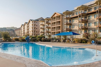 hilton grand vacations club paradise point hollister