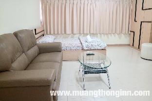 Muang Thong Inn,,3 star