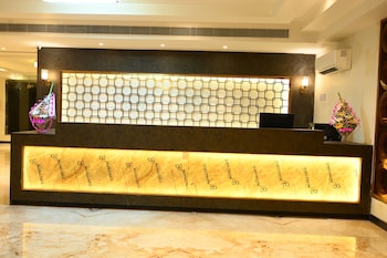 neel clarks inn express agra