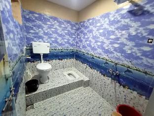 swami om bhakt niwas resort