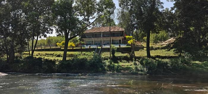 Falcon Riverview Resorts,,3 star