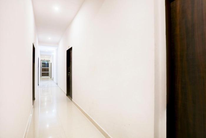 Hotel O Nandi Palace,,3 star
