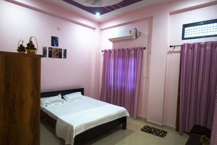 Krishna Kunj Inn,,3 star