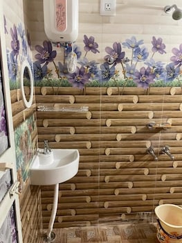 Arya Residency,,2 star