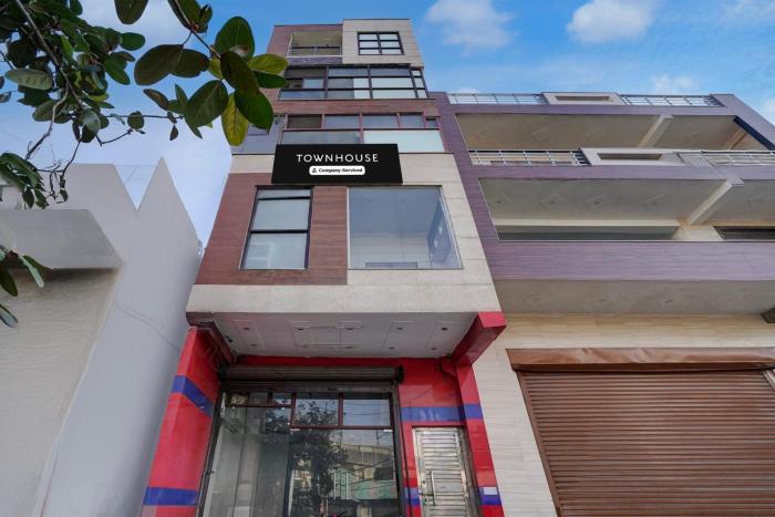 super townhouse johri enclave metro station formerly second home