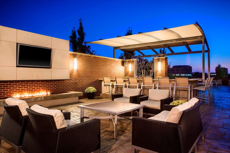 Sheraton Overland Park Hotel At The Convention Center,Kansas>>Johnson,4 star