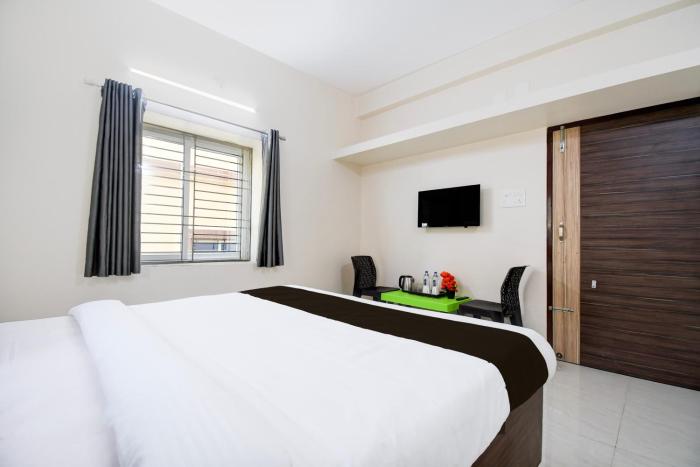 Hotel O Amrita Premium,,3 star