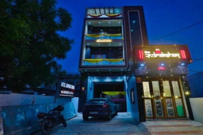 Rrooms Elite Hotel Airport Suites,,0 star