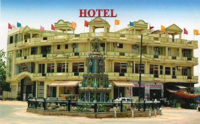 Hotel Bds International,,3 star