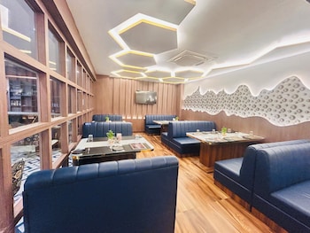 Hotel Mira Siwan,,3 star