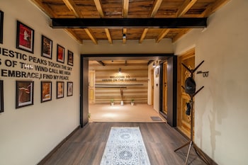 House On The Clouds,,2 star