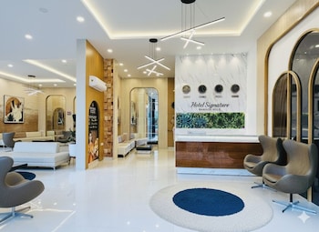 hotel signature banjara hills hyderabad