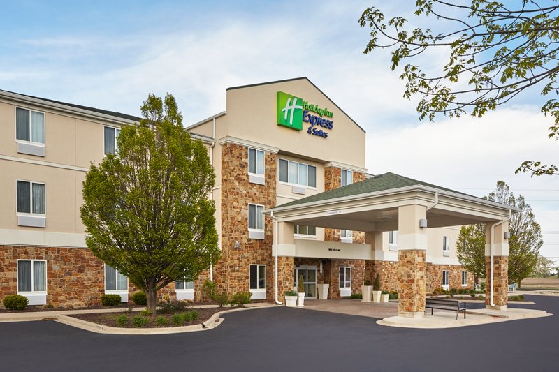 Holiday Inn Express & Suites Pekin (Peoria Area)