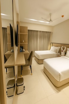 Aarambh By The Sky Imperial Indore,,3 star