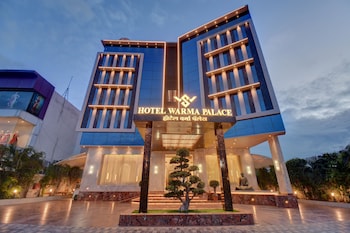 Hotel Warma Palace,,3 star