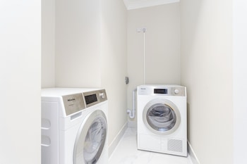 cleveland residences farringdon