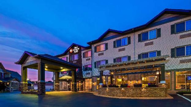 Best Western Plus Vineyard Inn & Suites