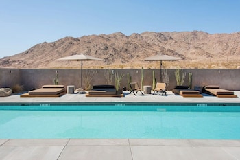 Reset Hotel Joshua Tree,7000 Split Rock Ave,4 star