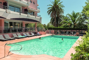 Zenitude Hotel-Residences Le Cannet,5, Rue De Cannes,4 star