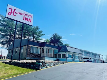 Hometown Inn,,2 star