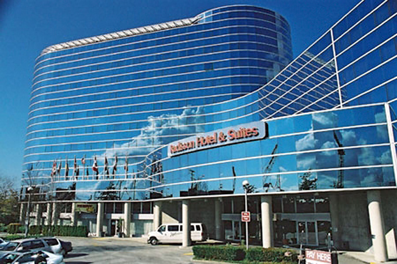 radisson hotel vancouver airport