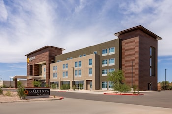 la quinta inn and suites by wyndham phoenix west glendale