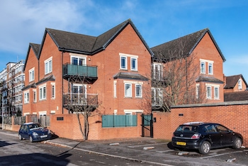 Westpoint Flat,,4 star