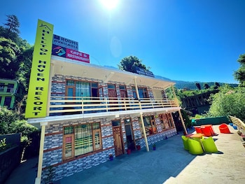 Hilltop Heaven Resorts Manali,,2 star