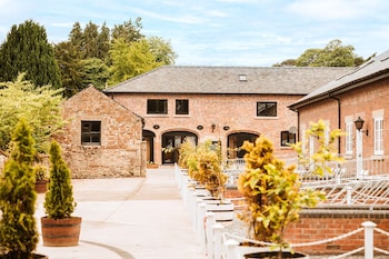 Tedsmore Cottages,,3 star