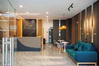 Edenwood Hotel,,2 star