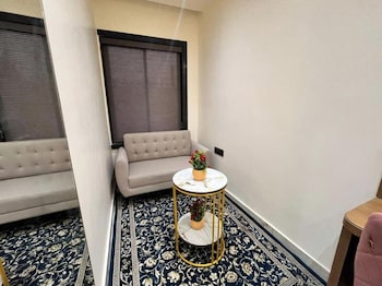 Hotel Prime Bliss,,2 star